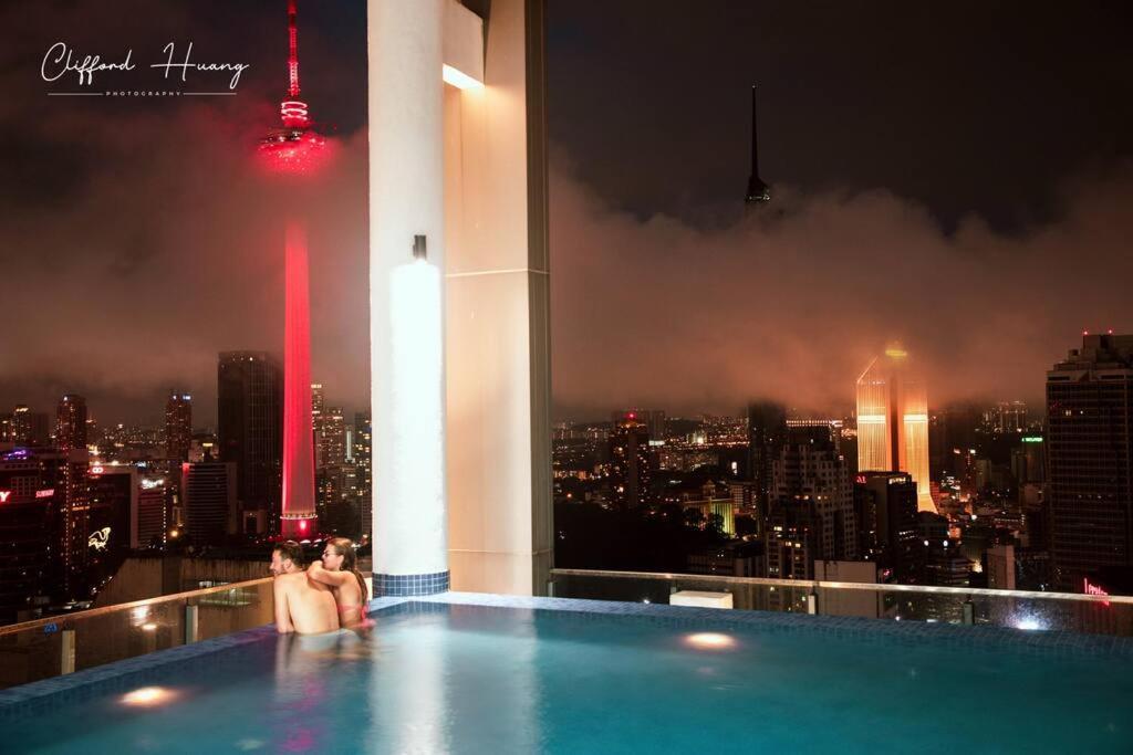 The Colony By Infinitum Best Pool View Klcc Trx Merdeka 118 Kl Tower Куала-Лумпур Екстер'єр фото